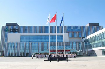 曼卡特碳纖維板讓國(guó)電內(nèi)蒙古晶陽(yáng)能源變電站重放光彩