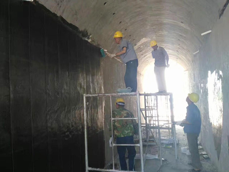 西安護(hù)城河橋梁加固