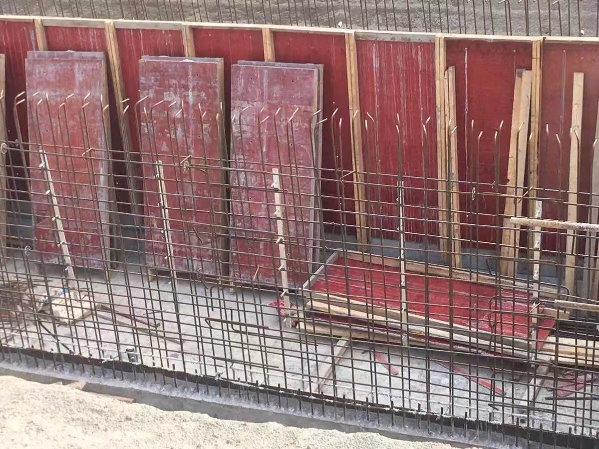 管廊預埋槽道混凝土澆筑與養(yǎng)護和拆模技術(shù)要點