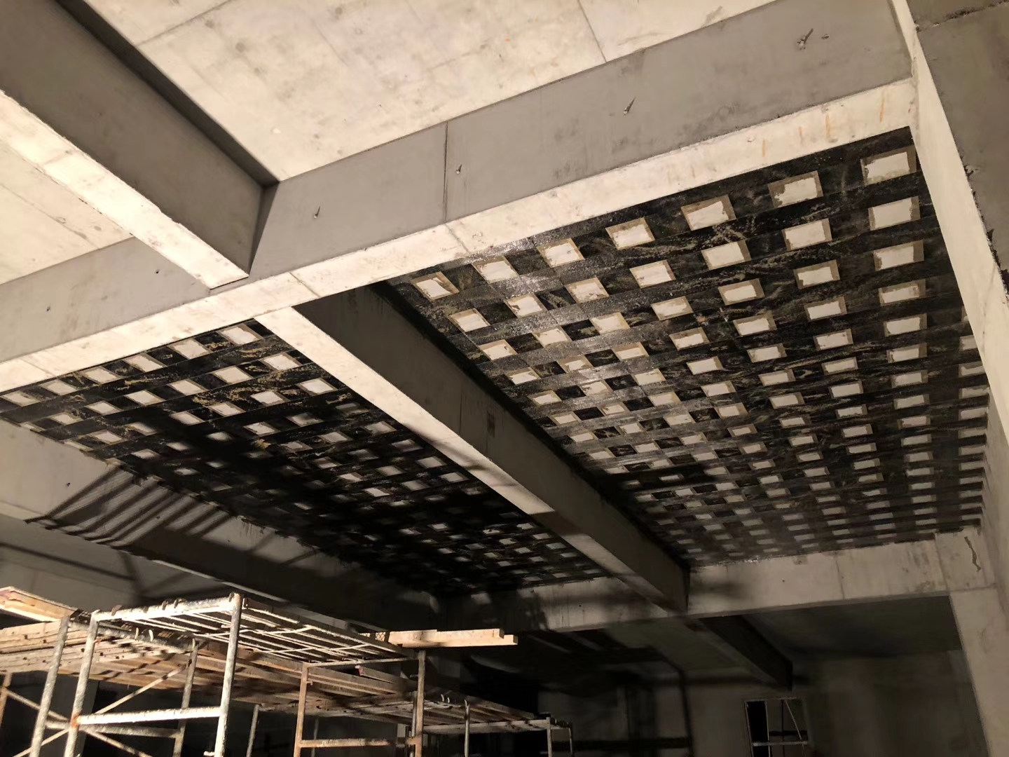 碳纖維布加固與粘鋼加固如何選擇？