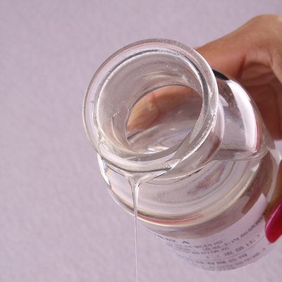 天氣炎熱，使用環(huán)氧樹脂膠避雷指南