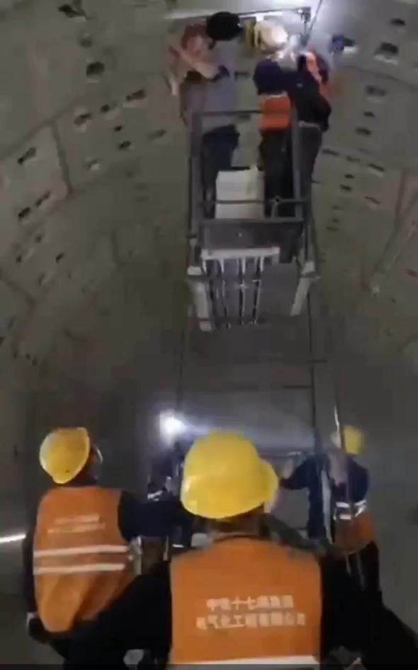 石家莊地鐵接觸網(wǎng)工程引入高強(qiáng)度倒錐形化學(xué)錨栓， 護(hù)航軌道交通安全