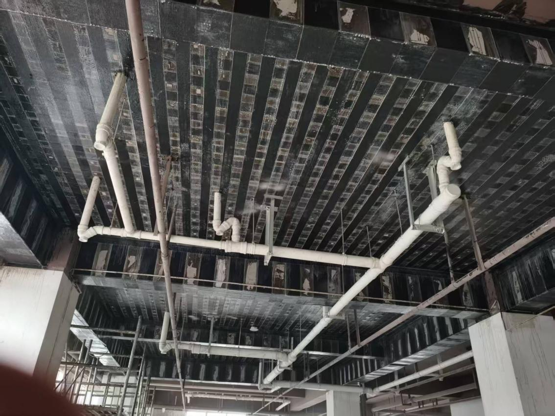 曼卡特碳纖維布助力寧夏醫(yī)科大學(xué)結(jié)構(gòu)加固，科技賦能教育建筑安全升級(jí)