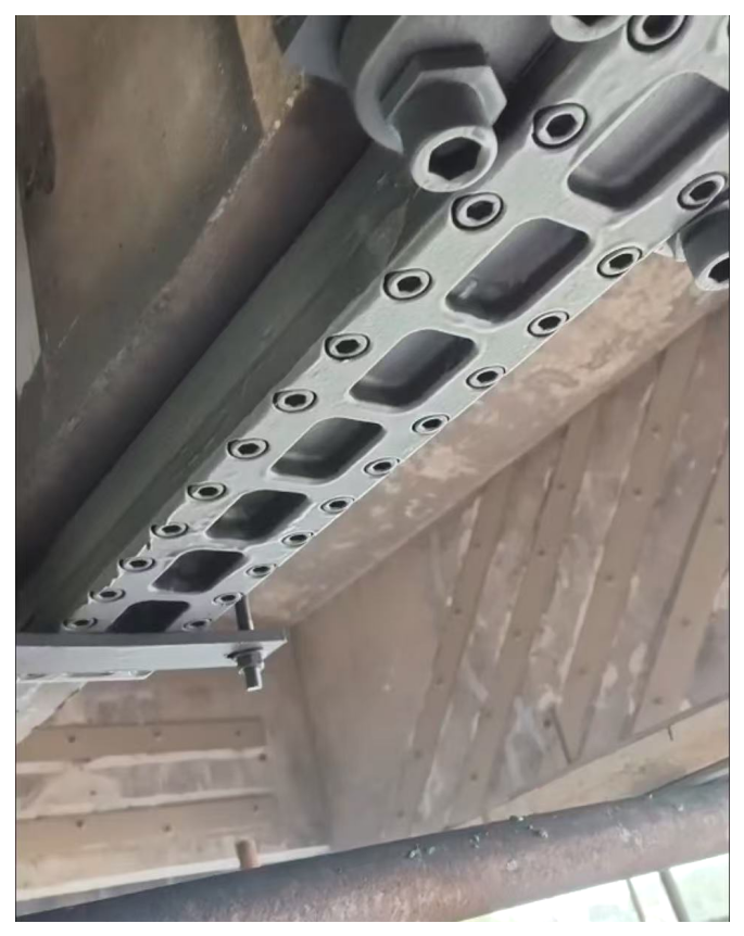 河南興陽線西環(huán)立交橋加固工程，曼卡特四層預應力碳板技術筑牢交通&ldquo;生命線&rdquo;