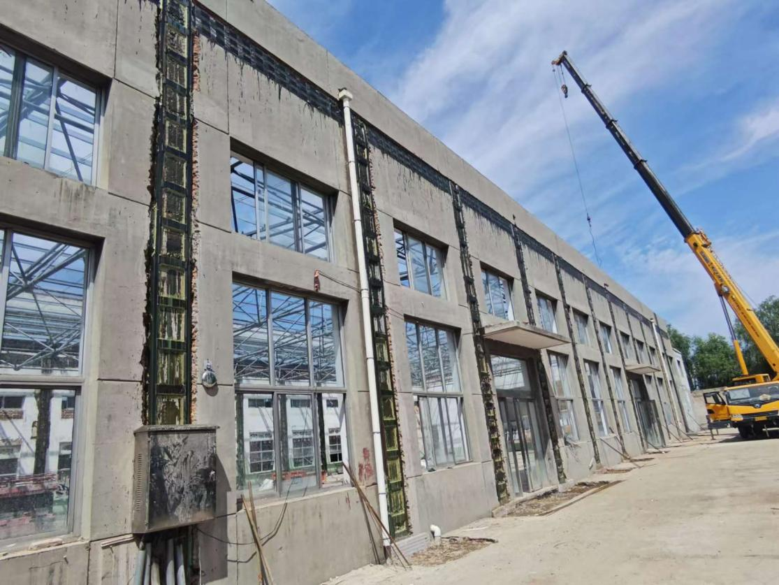 加固材料龍頭企業(yè)南京曼卡特助力忻州市第一職業(yè)中學(xué)校完成安全升級(jí)