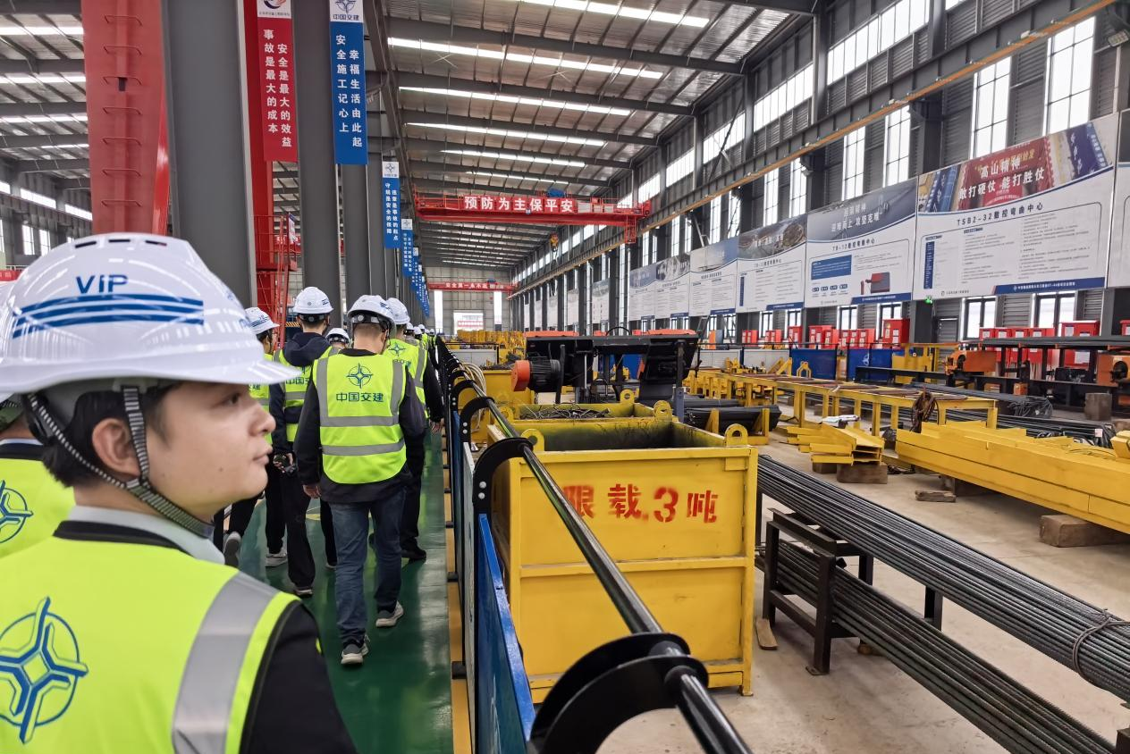 長江隧道|曼卡特技術(shù)團隊|植筋膠